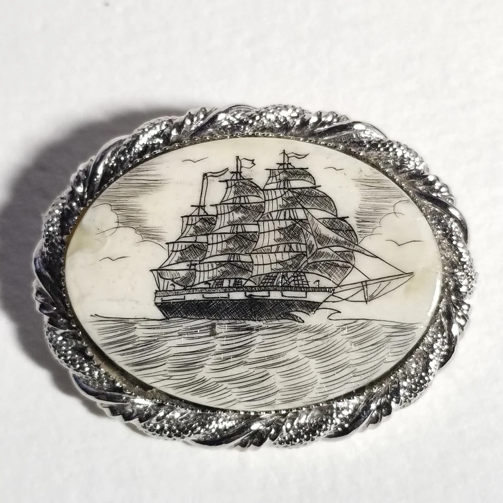 Relisted -Vintage ship brooch scrimshaw style silver tone boat nautical pin - Picture 1 of 11